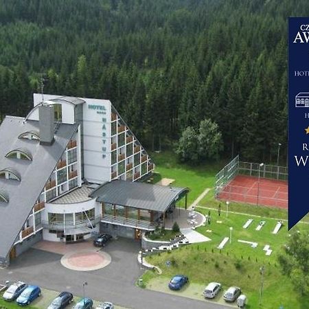 Hotel Nastup Loučná pod Klínovcem エクステリア 写真
